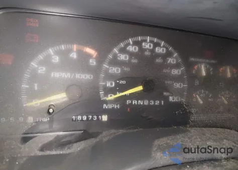 1995 GMC Sierra K2500 z USA, uszkodzony, nr VIN 2GTFK29K3S1592912